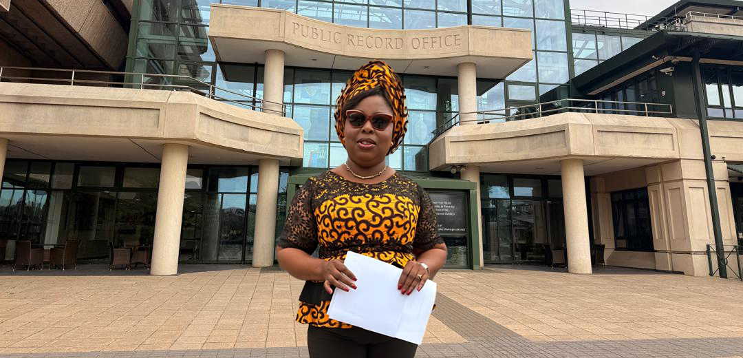 RosaLyn Dressman Visits the British Library